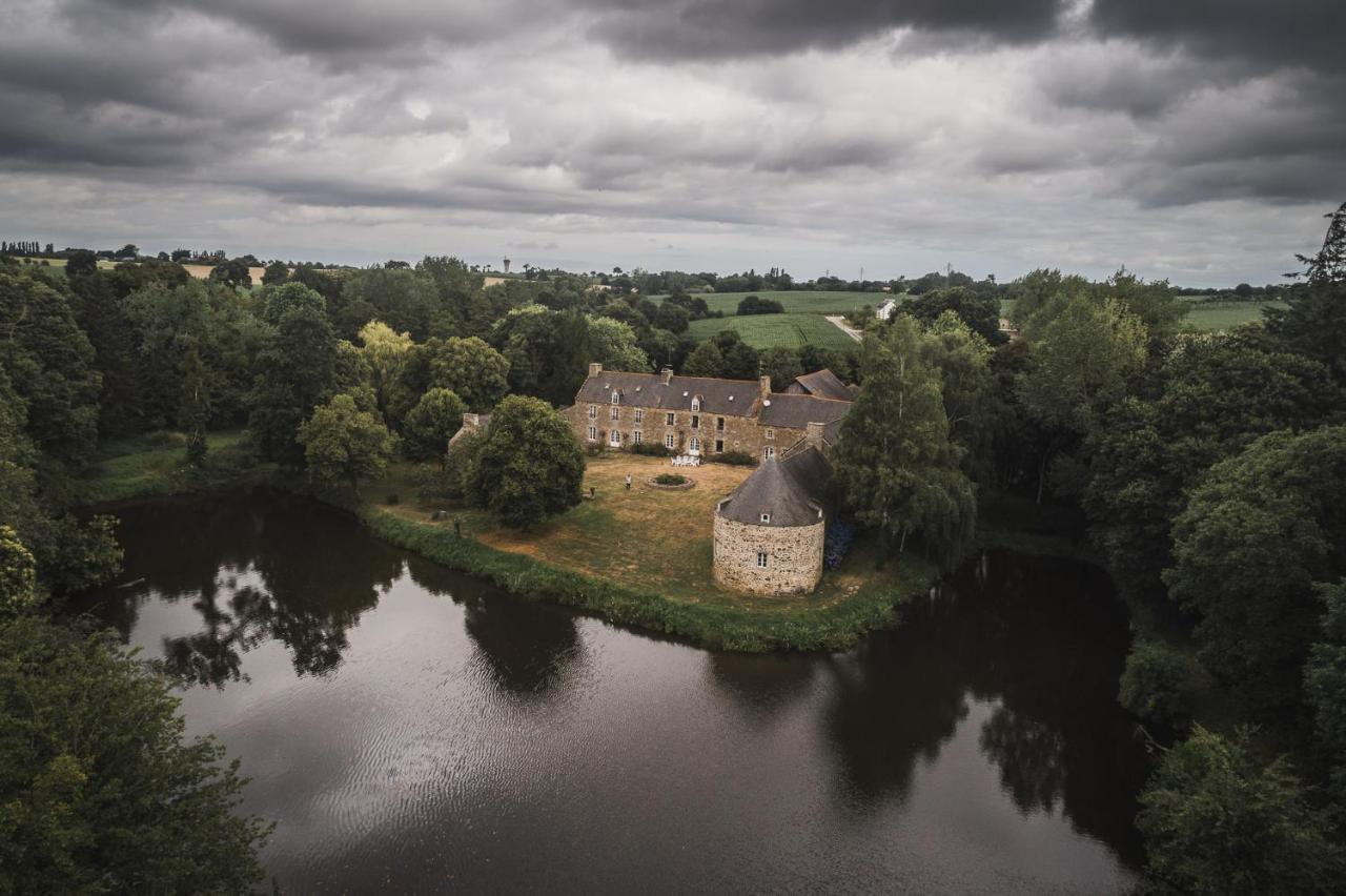 Manoir Du Plessix Meen Pluduno エクステリア 写真