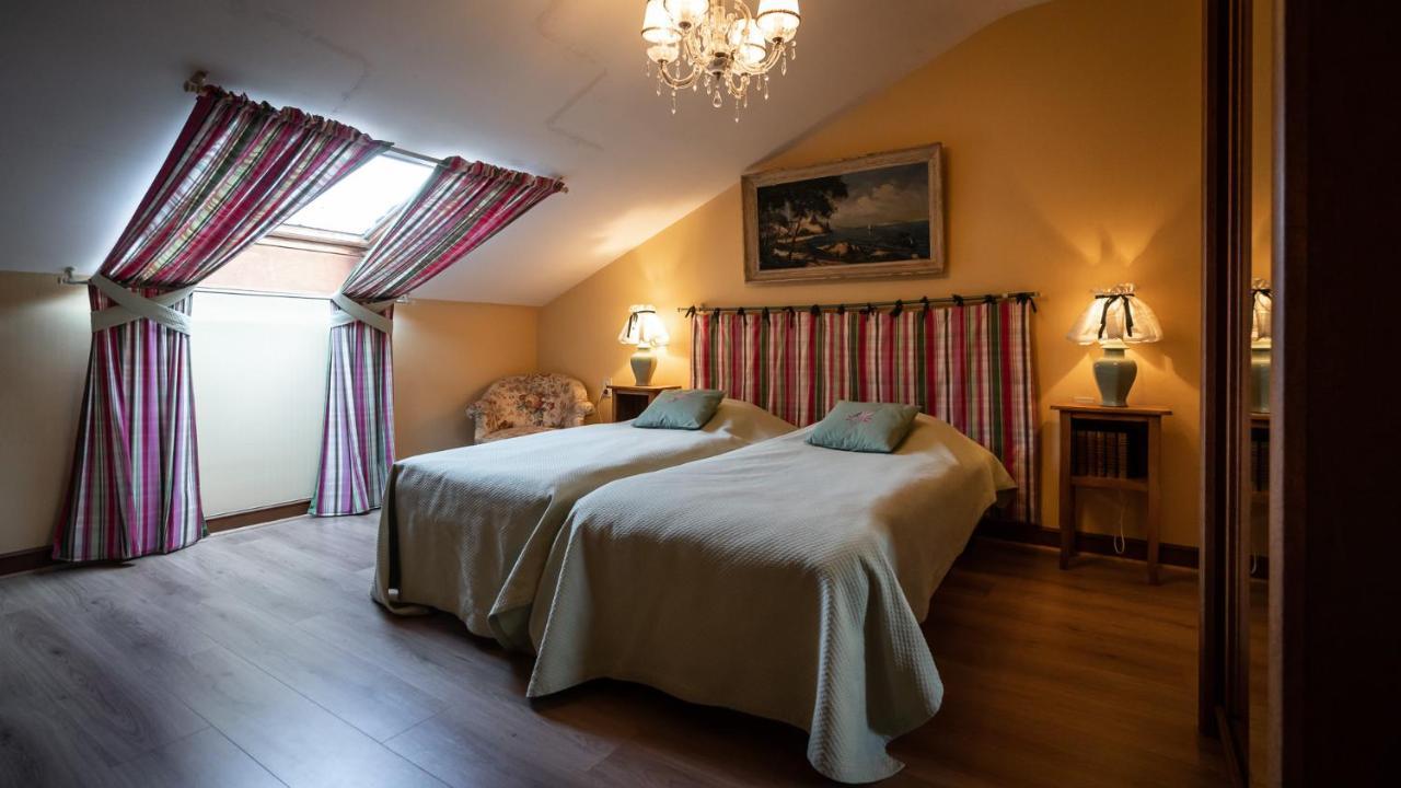 Manoir Du Plessix Meen Pluduno エクステリア 写真
